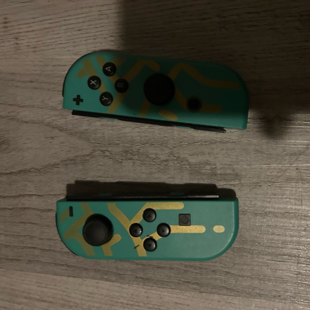 Switch joy-cons used green and gold